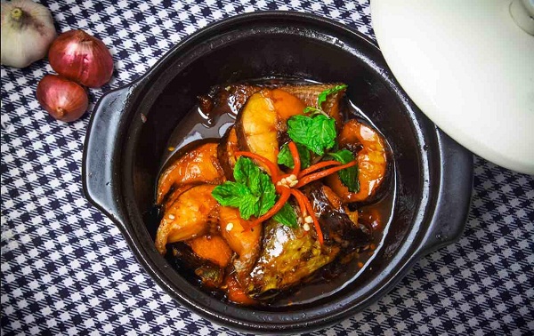Ngon-com-giam-can-ngay-dong-voi-mon-ca-kho-to-3