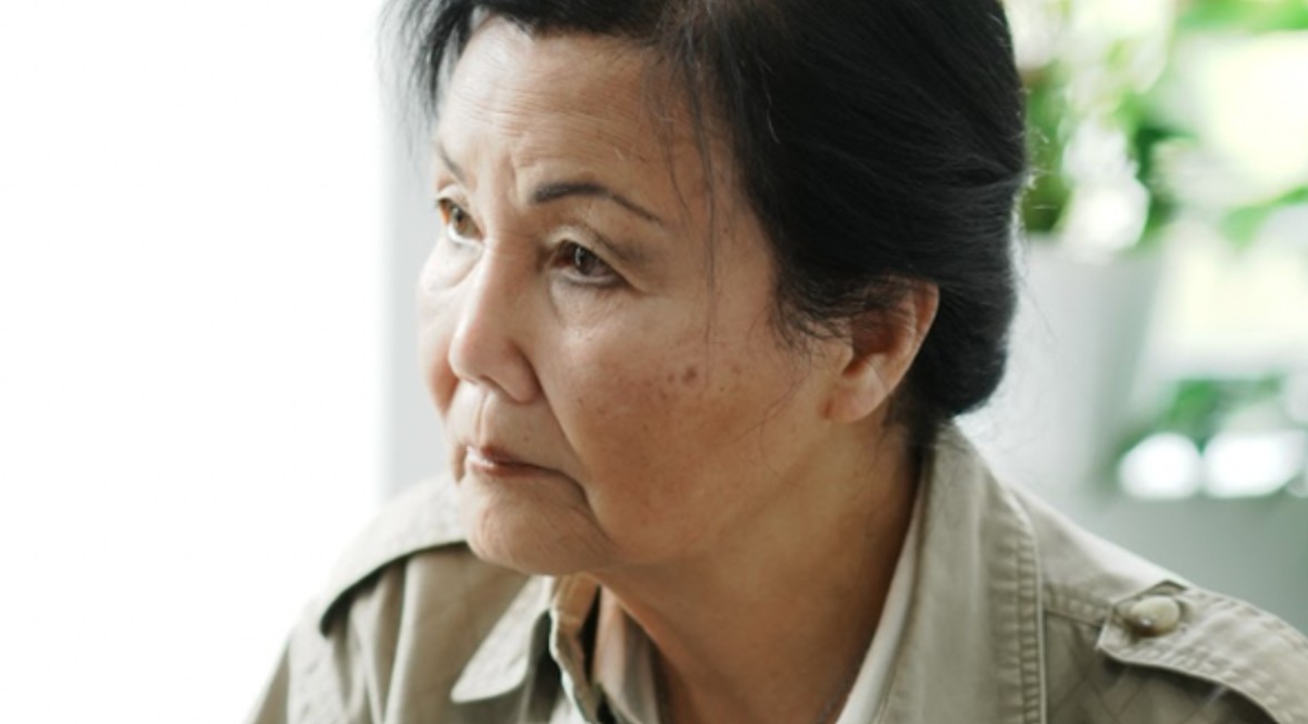 Huyền thoại màn ảnh Kiều Chinh phía sau ống kính